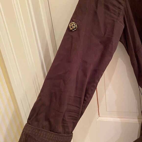 Elizabeth McKay brown dress with gold buttons and waist tie - Picture 4 of 4